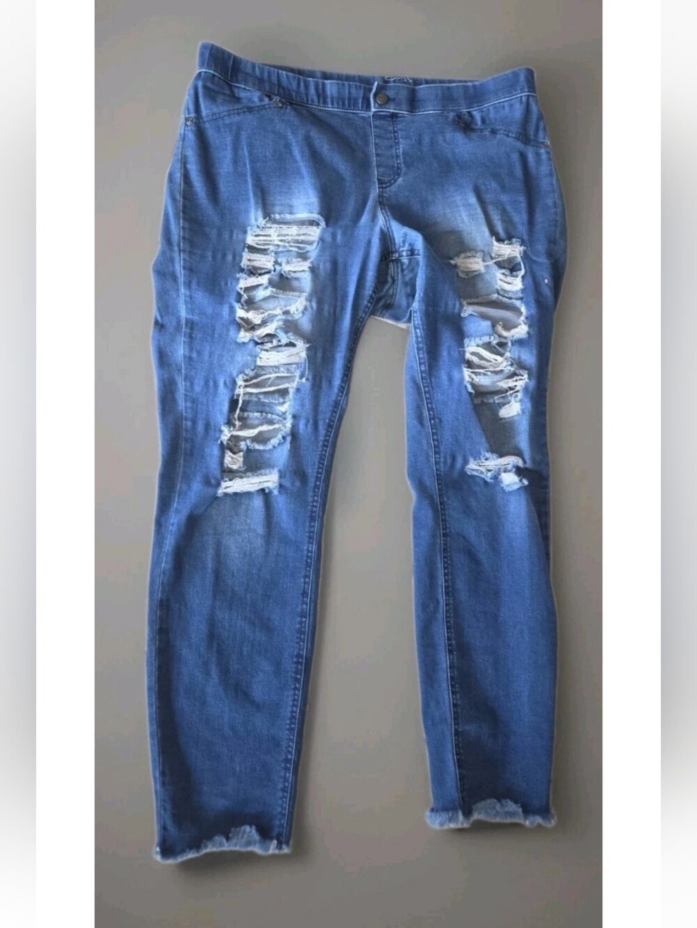Hue Distressed Pull On Skinny Stretch Jeans Sz L
